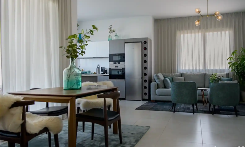 2 bedrooms Apartment in Agios Tychonas, Cyprus No. 14044