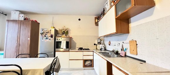 3 rooms Apartment in Belfiore, Italy No. 306719 3