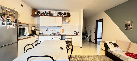 3 rooms Apartment in Belfiore, Italy No. 306719 4