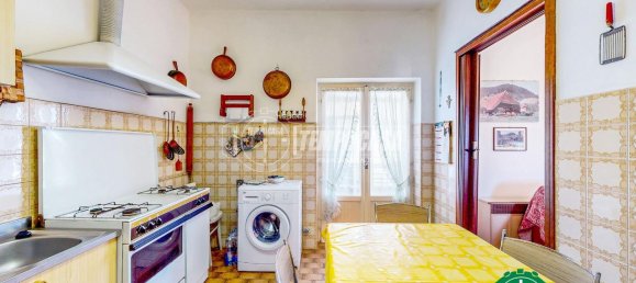 4 rooms Apartment in Rocca Grimalda, Italy No. 136213 8