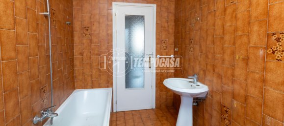 2 غرف نوم شقة في Poirino, Italy رقم 43580 18