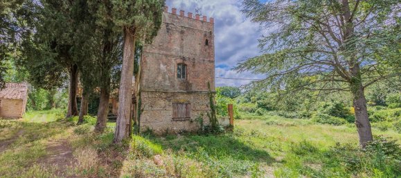 22 rooms House in San Gimignano, Italy No. 66001 12