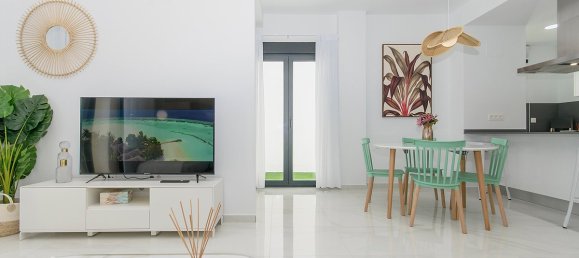 3 bedrooms Villa in Vistabella, Spain No. 8594 5