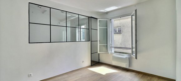 Apartamento de 1 dormitorio en Paris, France No. 183478 6