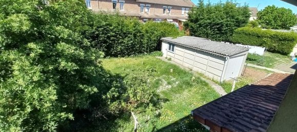 3 bedrooms House in Lens, France No. 331430 2