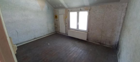 3 bedrooms House in Lens, France No. 331430 4