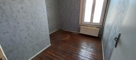 3 bedrooms House in Lens, France No. 331430 3