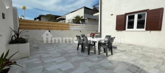 3 غرف نوم فيلا في Terracina, Italy رقم 81244 40