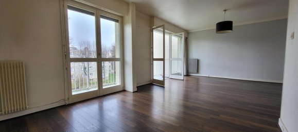 4 bedrooms Apartment in Chambourcy, France No. 185505 3