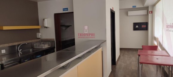 Коммерческая недвижимость 95м² в Aljubarrota, Португалия № 184102 11