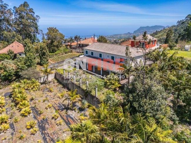 6 bedrooms House in Santana, Portugal No. 28509