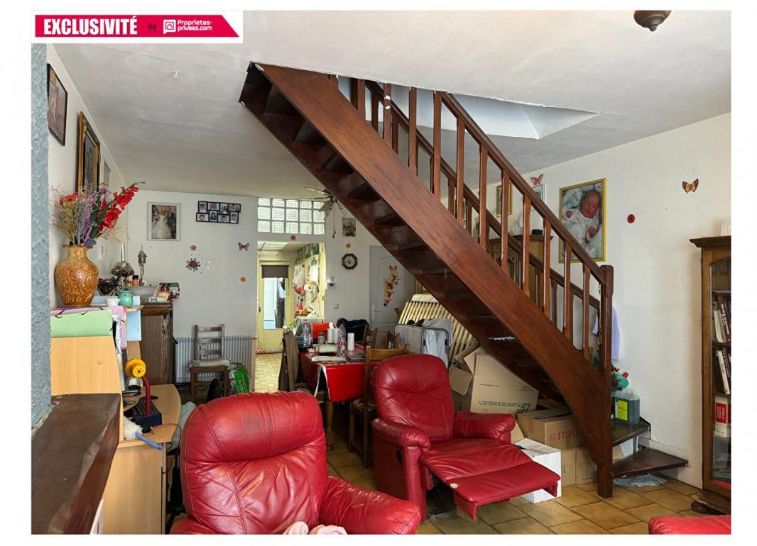 2 bedrooms House in Tourcoing, France No. 262381