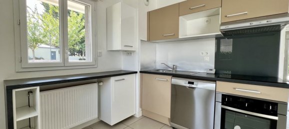 Dúplex de 2 dormitorios en Sartrouville, France No. 325898 4