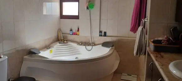 4 bedrooms Villa in Ypsonas, Cyprus No. 841 12