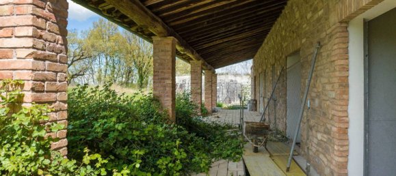 Casa de 9 dormitorios en Città della Pieve, Italy No. 127196 9