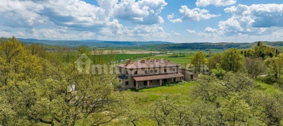 Casa de 9 dormitorios en Città della Pieve, Italy No. 127196 7