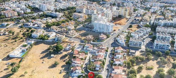 Grundstück in Portimao, Portugal 594m², Nr. 345706 6