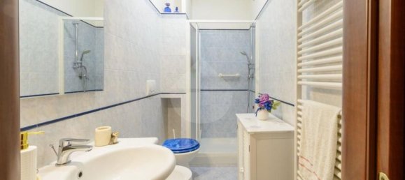 Villa de 11 divisões em Gubbio, Italy N.º 48218 16