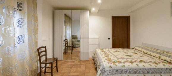 Villa de 11 divisões em Gubbio, Italy N.º 48218 23