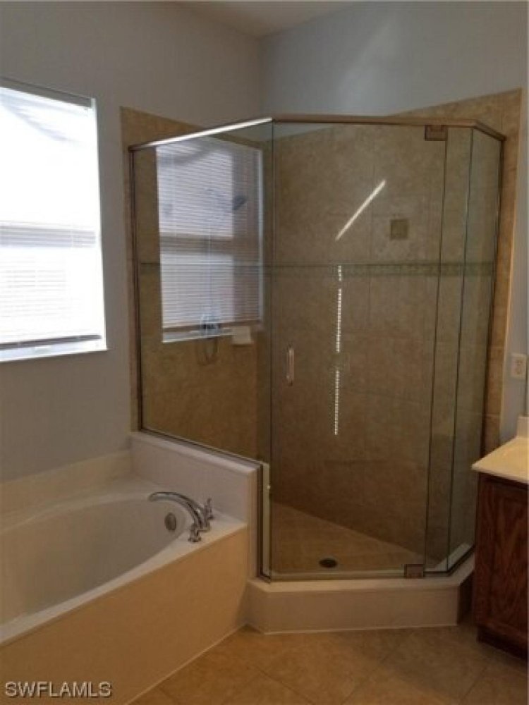 3 bedrooms House in Fort Myers, USA No. 423569