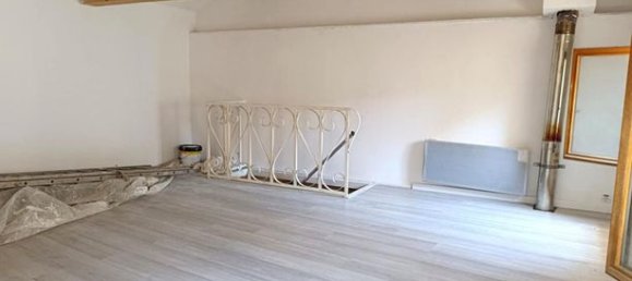 2 bedrooms Townhouse in Saint-Mitre-les-Remparts, France No. 314351 6