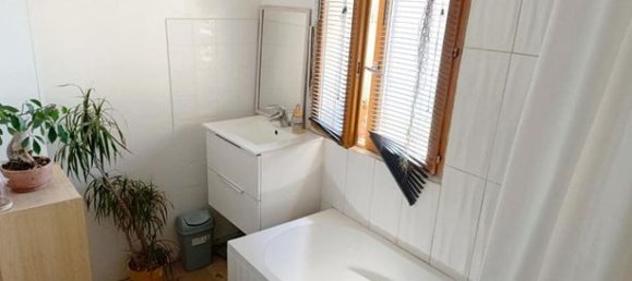 2 bedrooms Townhouse in Saint-Mitre-les-Remparts, France No. 314351 12