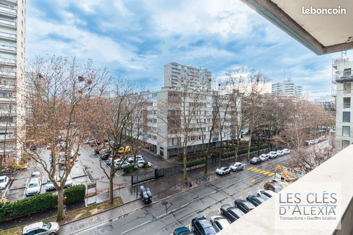 4 Schlafzimmer Wohnung in Villeurbanne, France, Nr. 341966