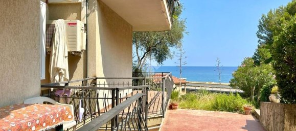 1 Schlafzimmer Wohnung in San Lorenzo al Mare, Italy, Nr. 65827 5
