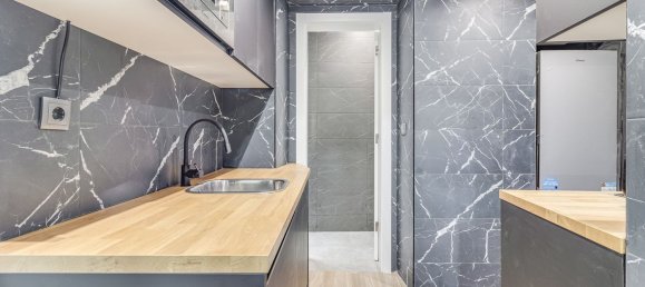 2 bedrooms Apartment in Lisbon, Portugal No. 10679 2