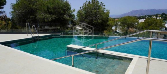 3 bedrooms Apartment in Marbella, Spain No. 16380 10