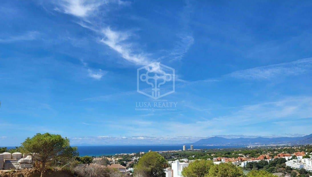3 bedrooms Apartment in Marbella, Spain No. 16380
