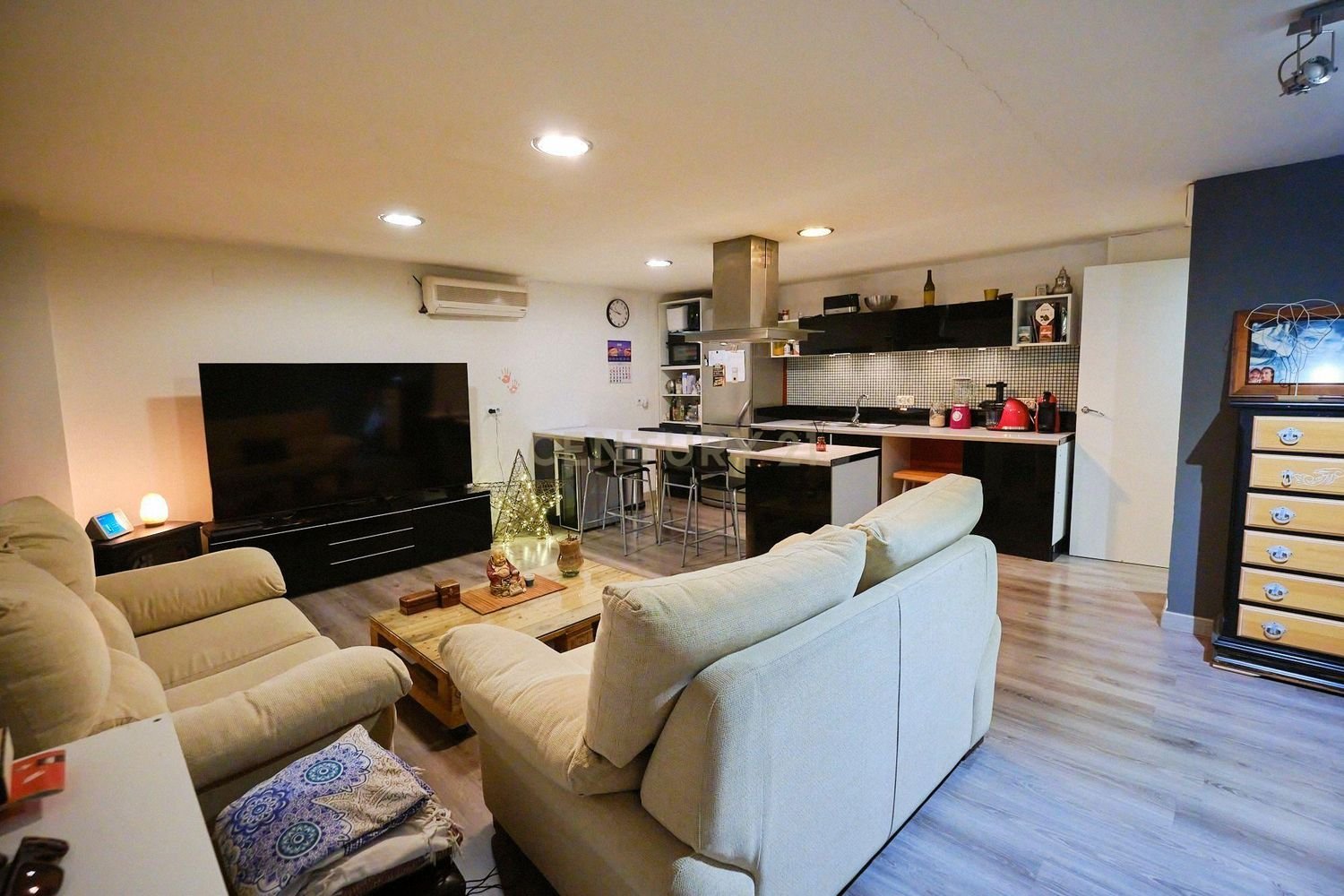 4 غرف نوم شقة في Riba-roja de Turia, Spain رقم 262264