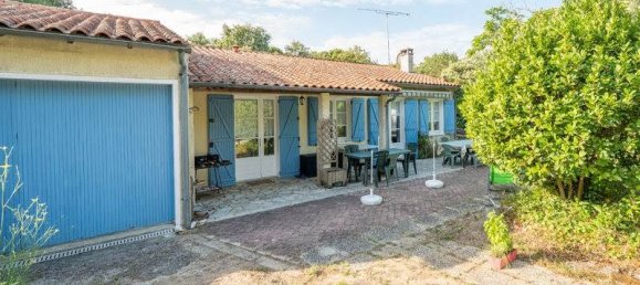 4 bedrooms House in Saint-Georges-d'Oleron, France No. 300977 2