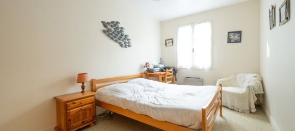 4 bedrooms House in Saint-Georges-d'Oleron, France No. 300977 7