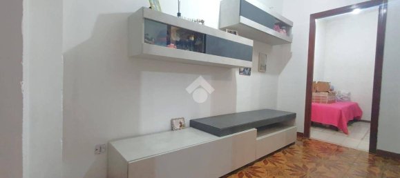 2 bedrooms Apartment in Palermo, Italy No. 335151 4