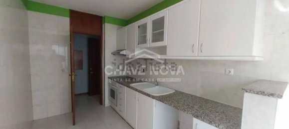 Apartamento de 3 dormitorios en Avintes, Portugal No. 70523 8