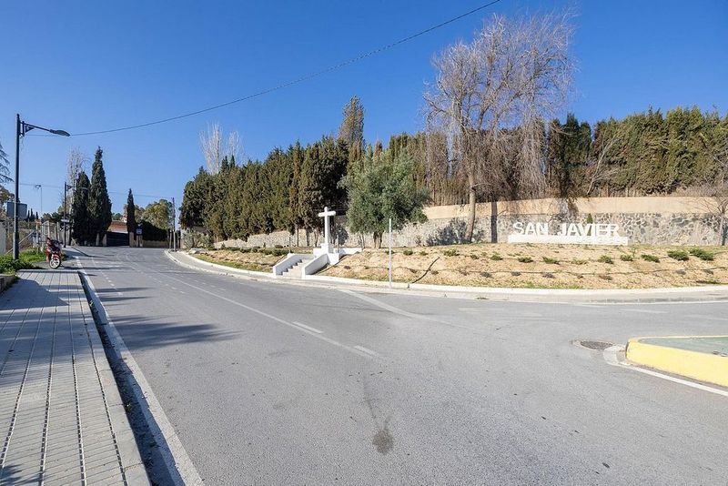 Terreno en Las Gabias, Spain 1225 m² No. 221035