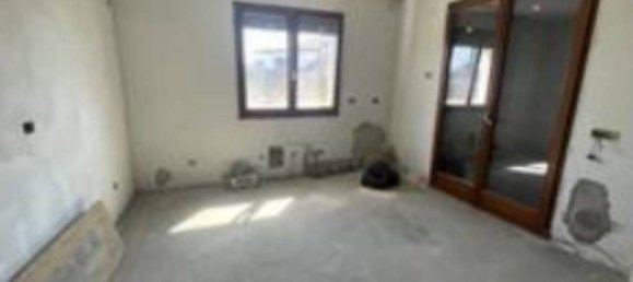 Apartamento de 2 habitaciónes en Giussano, Italy No. 2786 18