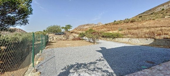 4 bedrooms House in Alcaucin, Spain No. 45144 32