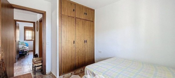 4 bedrooms House in Alcaucin, Spain No. 45144 18