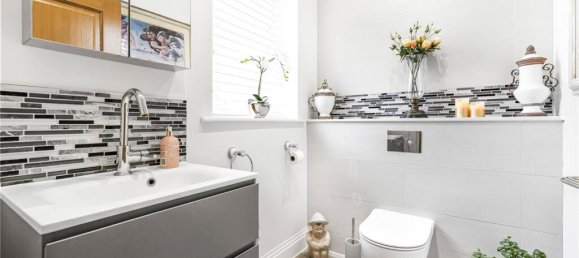 2 bedrooms House in Essendon, United Kingdom No. 6546 10