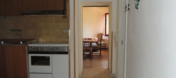 5 rooms Apartment in Capestrano, Italy No. 280167 17