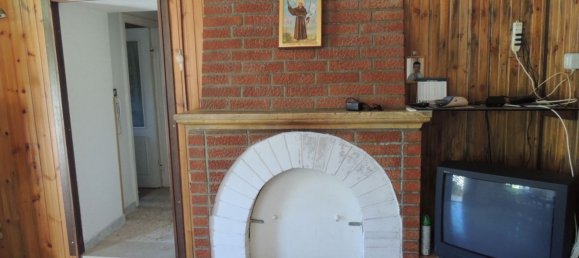 5 rooms Apartment in Capestrano, Italy No. 280167 12