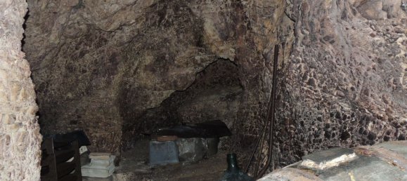 5 rooms Apartment in Capestrano, Italy No. 280167 31