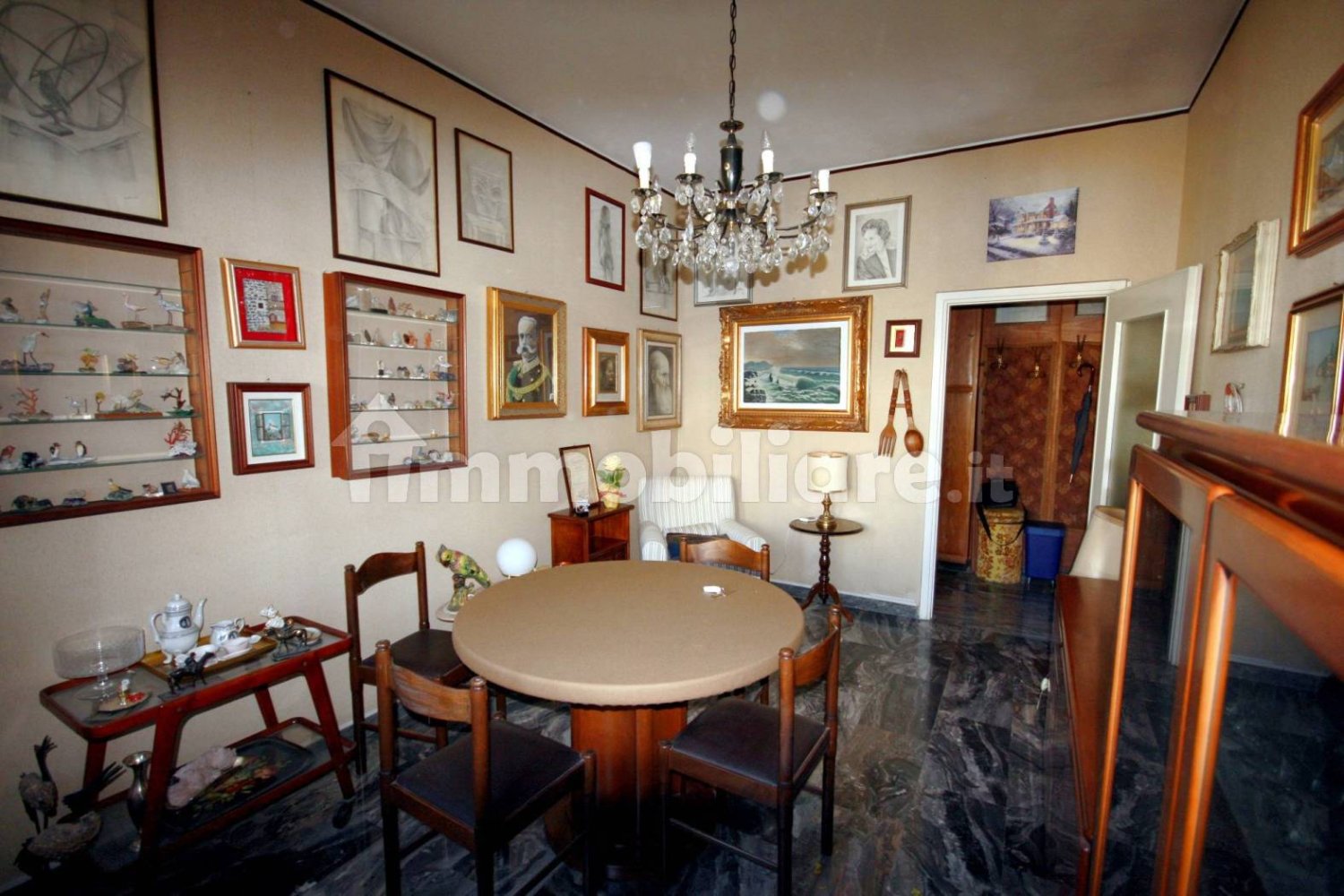 Apartamento de 2 dormitorios en Milan, Italy No. 381255