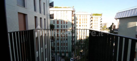 Apartamento de 2 dormitorios en Milan, Italy No. 381255 9