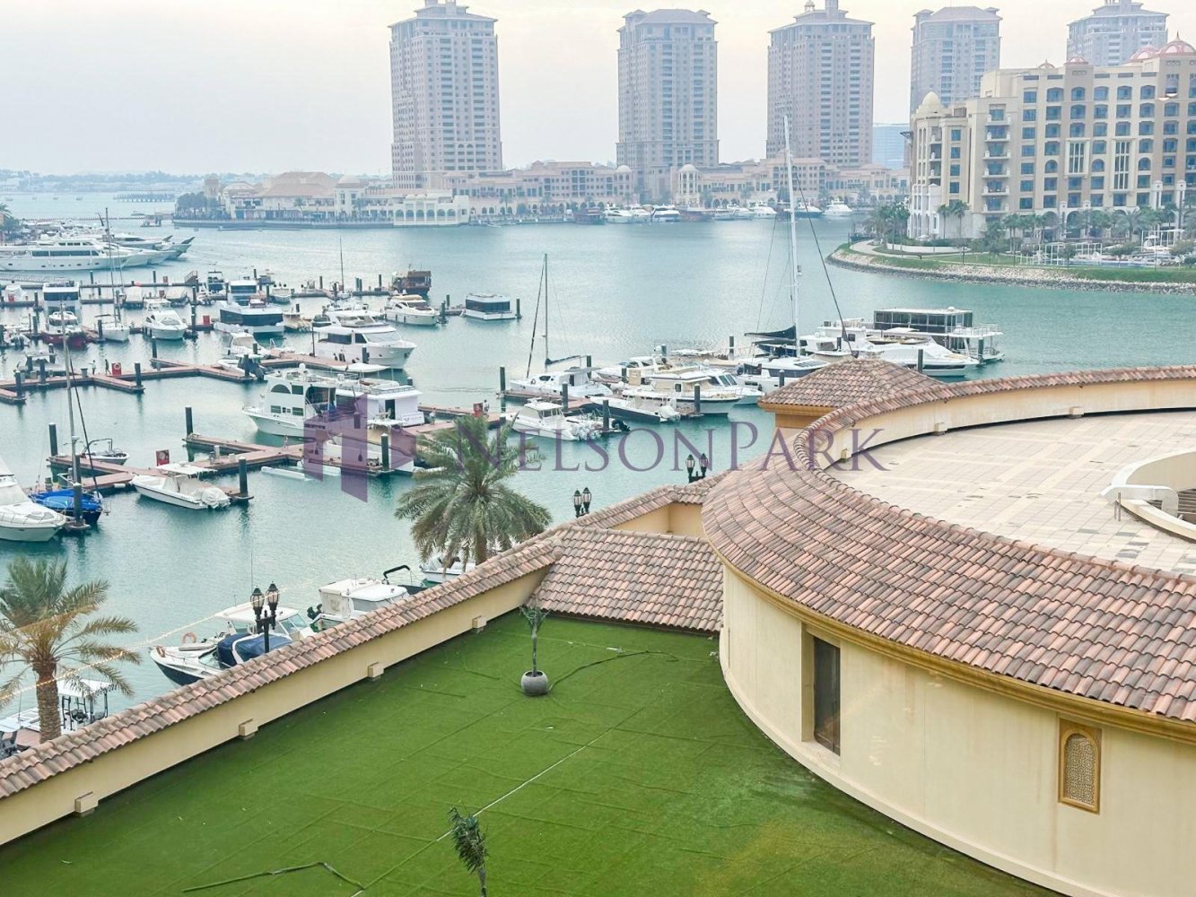 Bungalow de 2 dormitorios en Doha, Qatar No. 2302