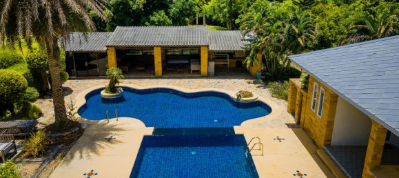 8 bedrooms Commercial property in Bang Sare, Thailand No. 7789 5