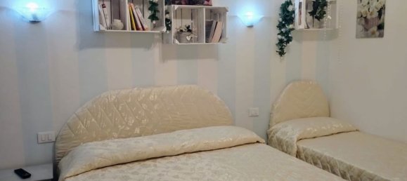 5 rooms Apartment in Follonica, Italy No. 47618 20