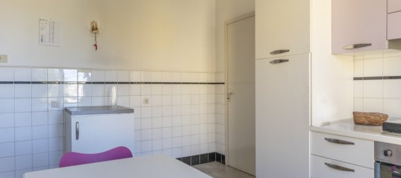 3 bedrooms Apartment in Macerata, Italy No. 232221 2